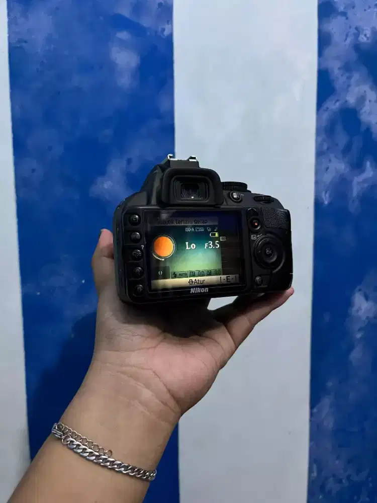 Nikon d3100 + lensa tele 55-200mm