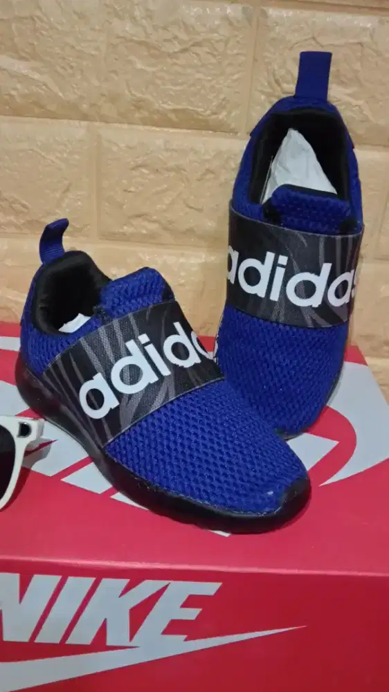 Jual Sepatu Adidas