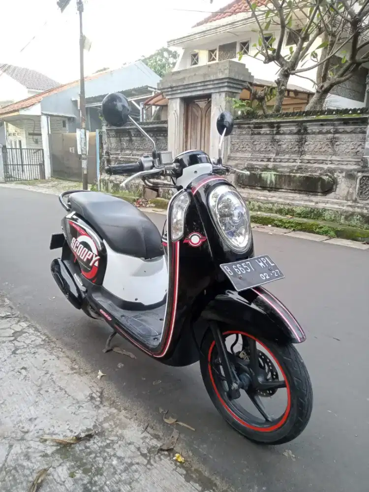 dijual honda scoppy 2012