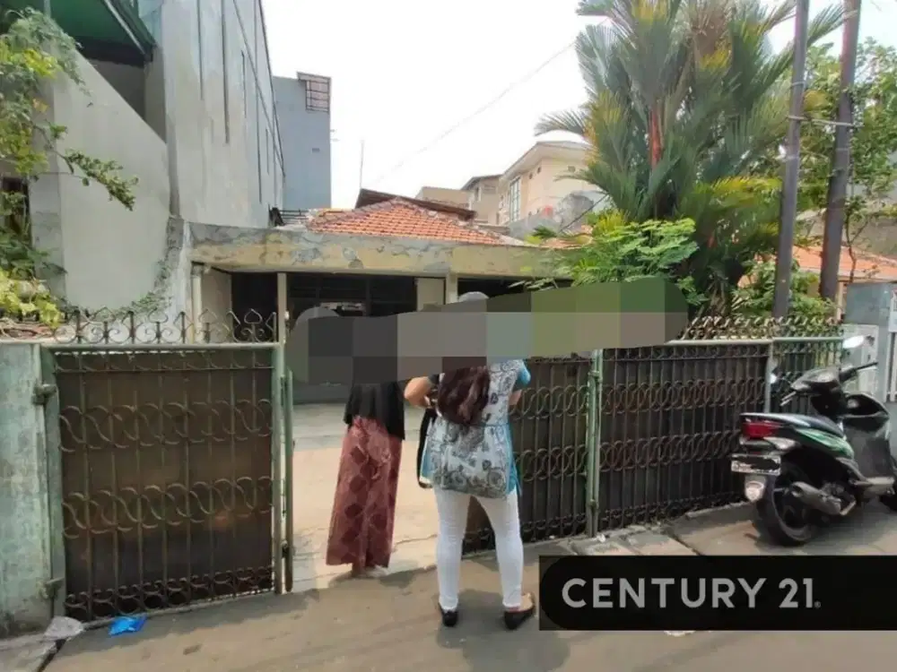 DijualRumah Tua Hitung Tanah Daerah KtanKayu Jakarta Timur