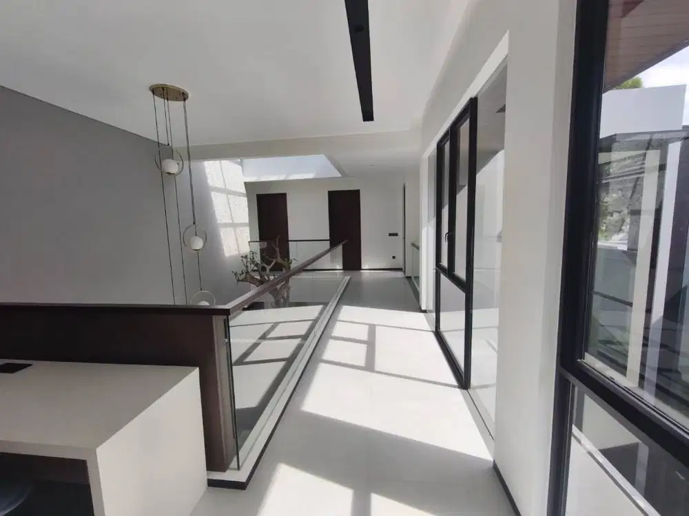 Dijual Rumah Lux Rambutkasih Kota Baru Parahyangan Furnished