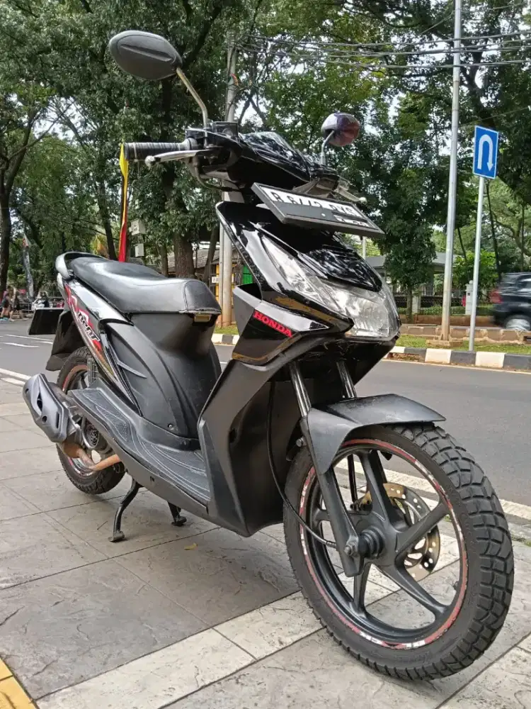 DIJUAL CASH HONDA BEAT KARBU THN 2009 PAJAK IDUP SIAP PAKAI