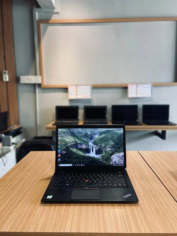 Laptop Second Pemakaian Setahun! LENOVO THINKPAD T460s Slim i7