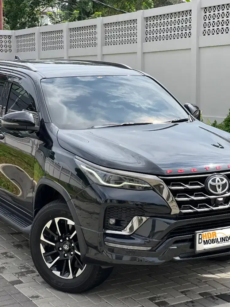 Toyota Fortuner 2.8 GR Sport AT 2022