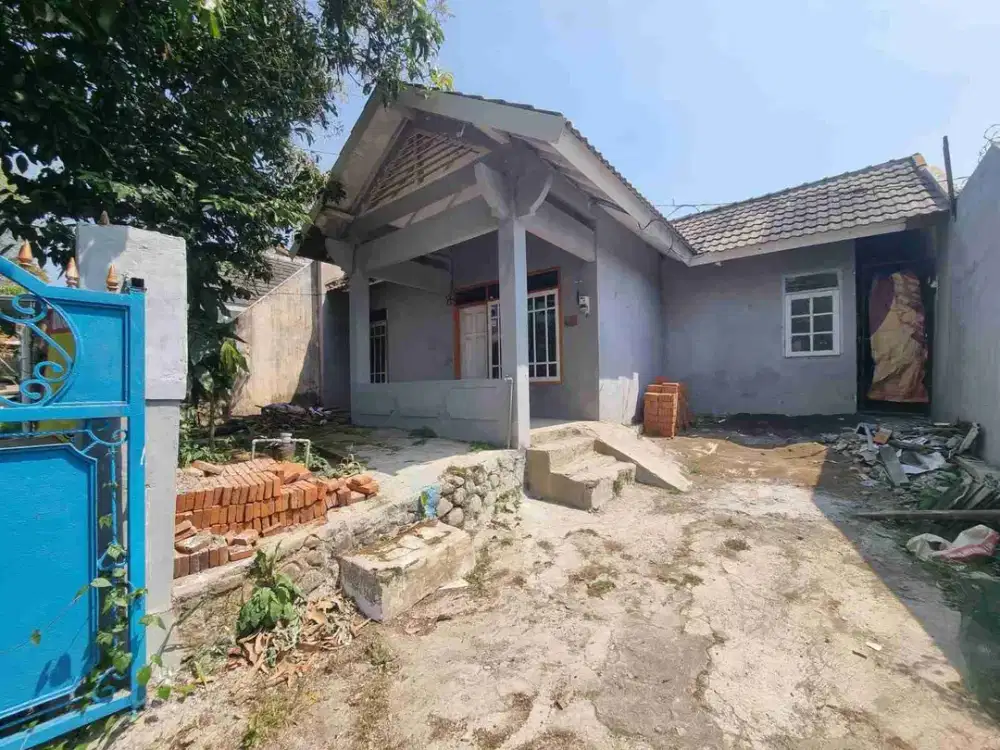 Rumah Hook Tanah 200 Cemorokandang Malang