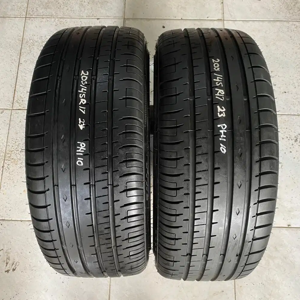 Ring 17 205 45 Accelera Phi Ban R17 Not Hankook Michelin Toyo Yokohama