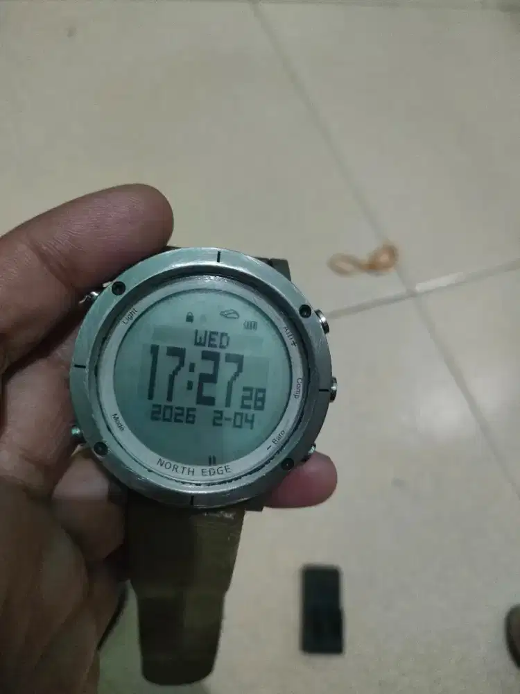 North edge range 1 (bukan garmin bukan casio gshock)