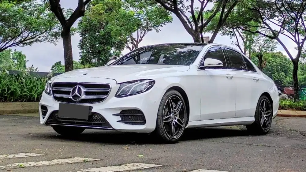 Mercy E300 AMG Nik 2017 Istimewa bgt