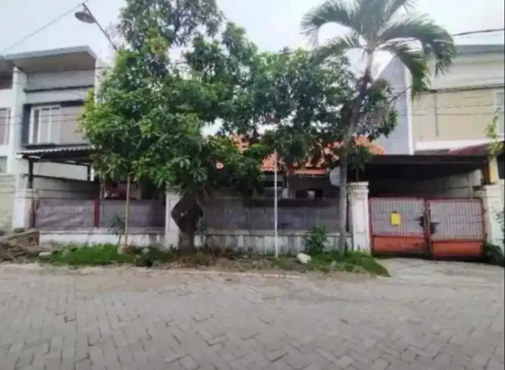 DIJUAL rumah hitung tanah di medokan asri