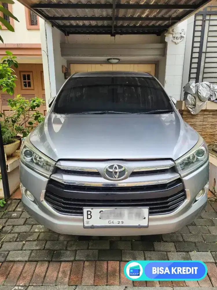 Dijual Kijang Innova 2.4 V A/T Low KM