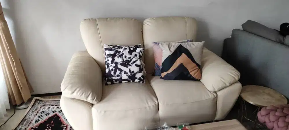 PreLove - Sofa 2seater