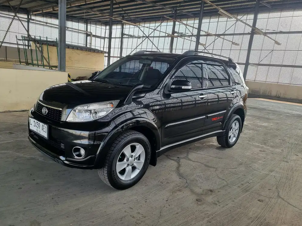 Toyota Rush 2015 Bensin