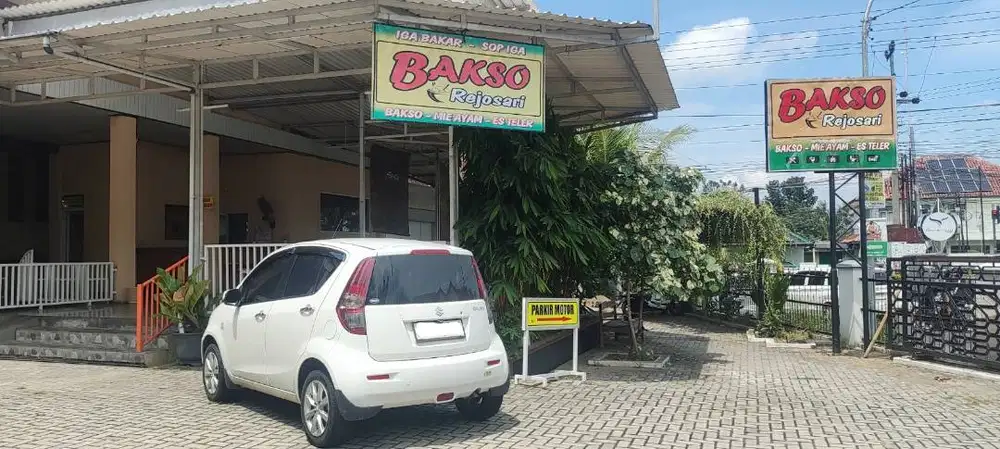 SUZUKI SPLASH SEPERTI BARU