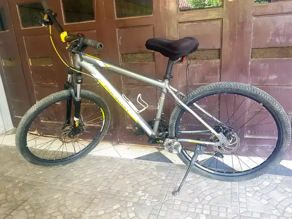 Sepeda Gunung Polygon Monarch 5 26