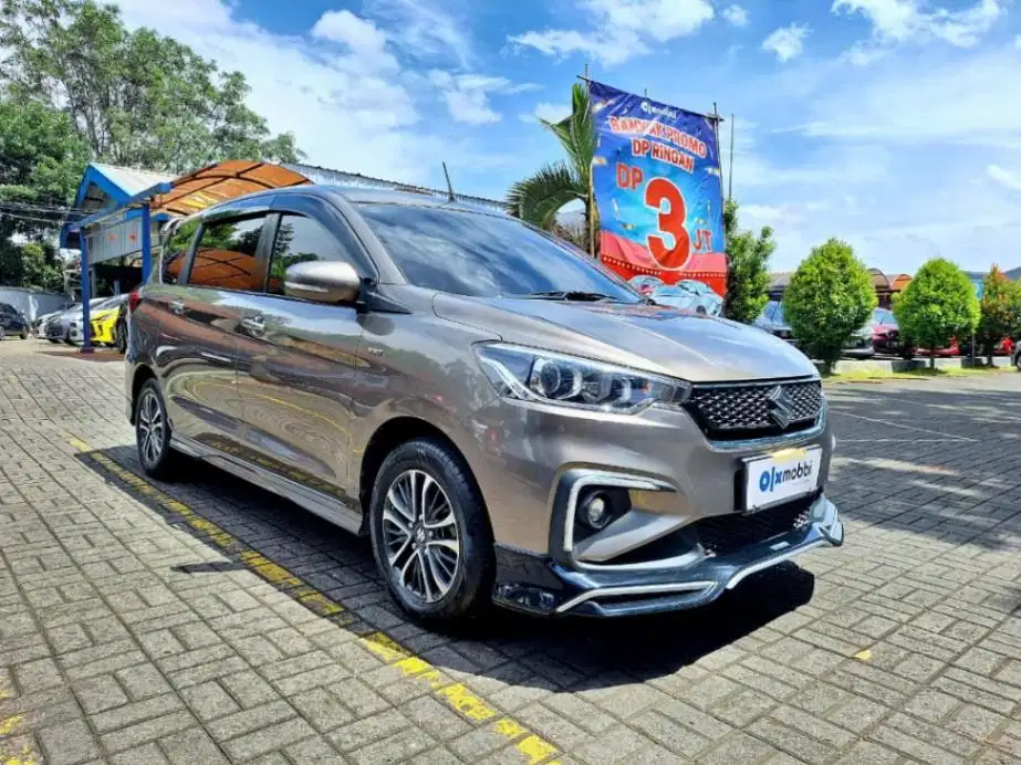 Like New - SUZUKI Ertiga 1.5 Hybrid SS Bensin A/T 2022 ABU