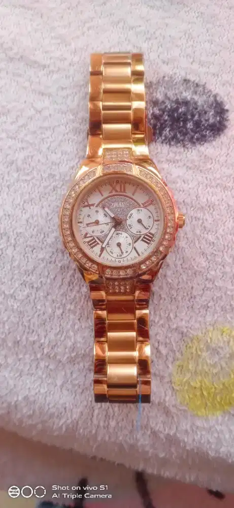 Jam guess cewe original