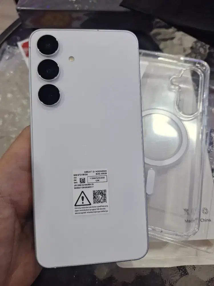 Samsung S25 FE 8/256