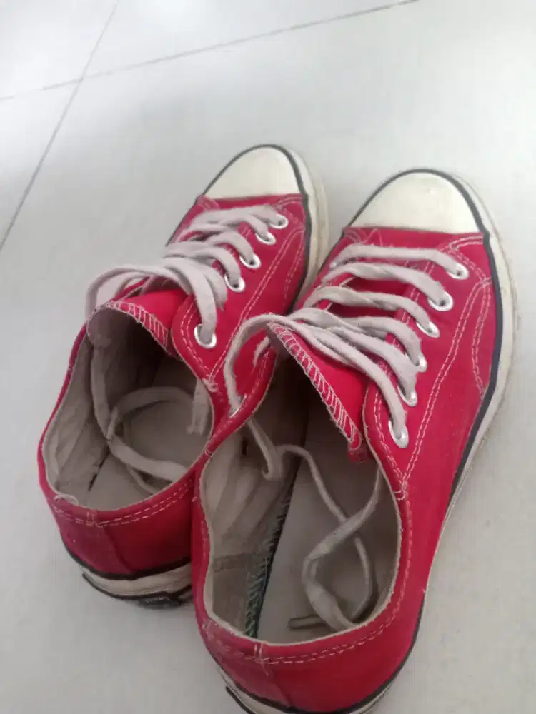Sepatu converse UK 39 Dan 40
