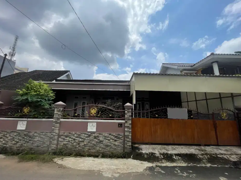 Disewakan  Rumah
Jalan way hitam demang lebar daun
Palembang