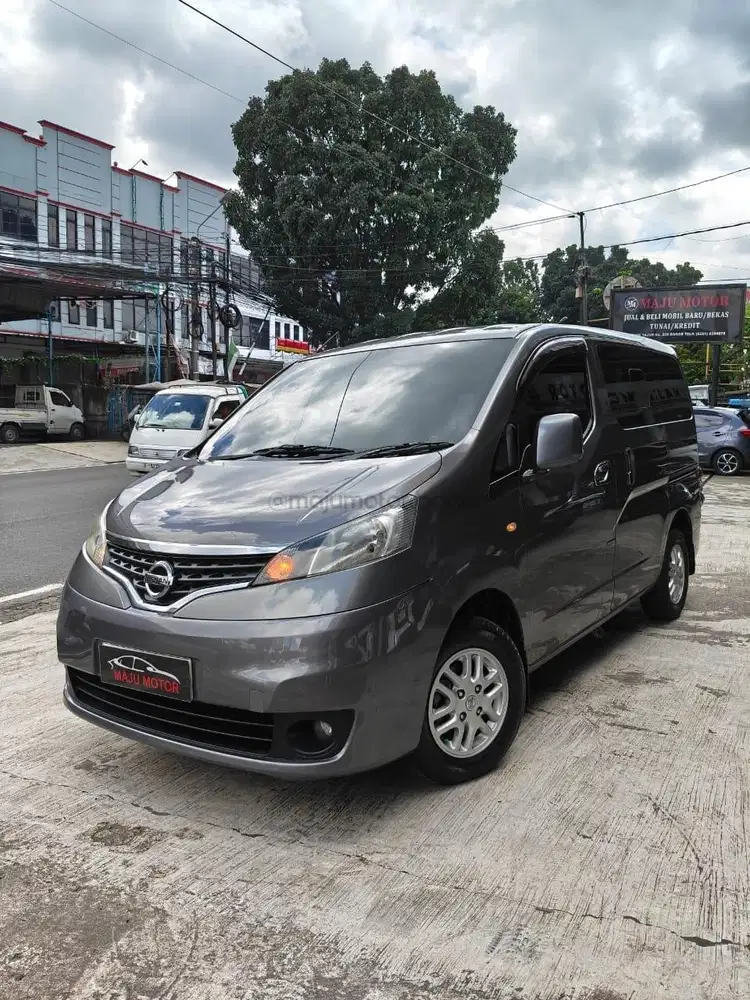 LOW KM! NISSAN EVALIA XV 2013 MATIC
