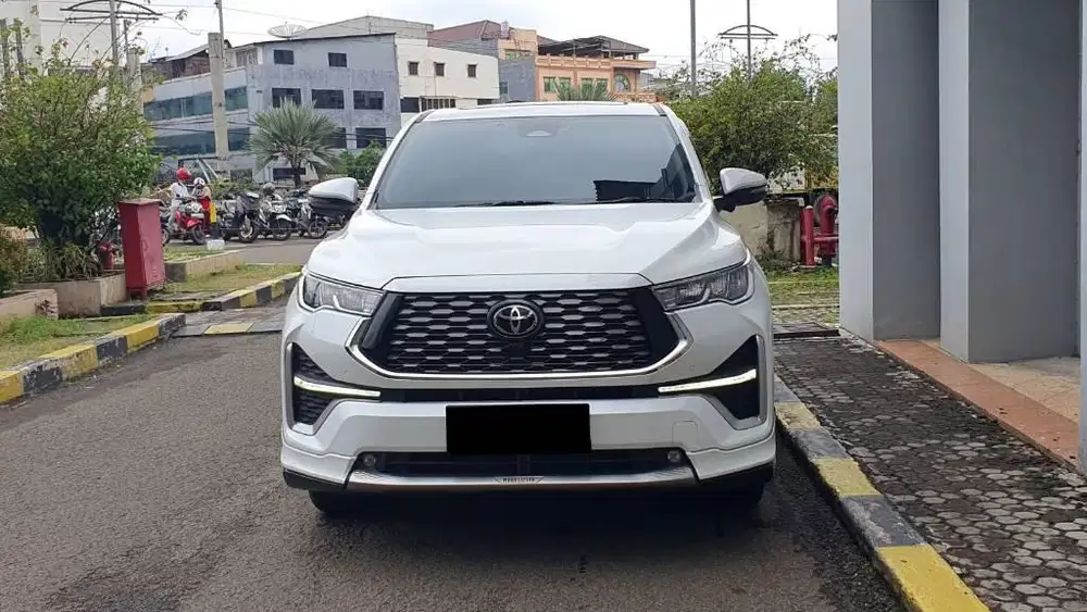 Toyota Innova Zenix Q Hybrid 2. Modelista TSS 2025 KM.12RB Putih