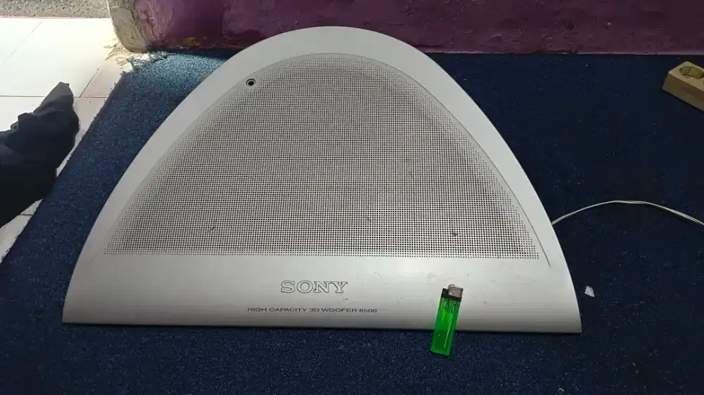 Subwoofer kolong SONY pasif hight capacity 3D 5300 ukuran lumayan