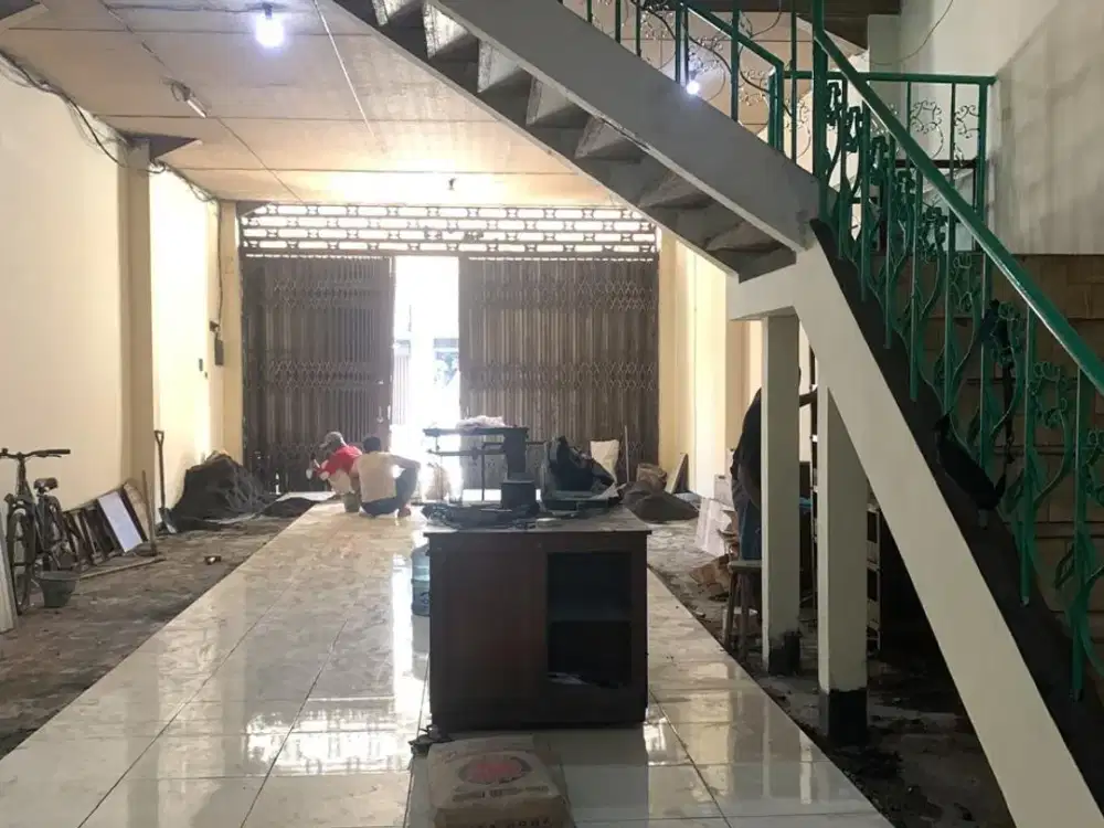 Disewakan Ruko di Kapasan Nol Jalan Raya