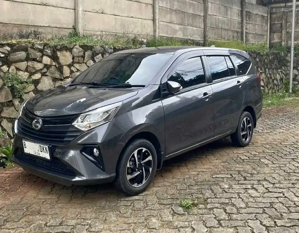 Tdp 10Jutaan New Sigra R MT Warna Original