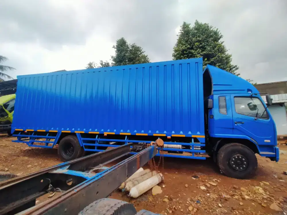 KAROSERI BOX BESI MITSUBISHI FIGHTER