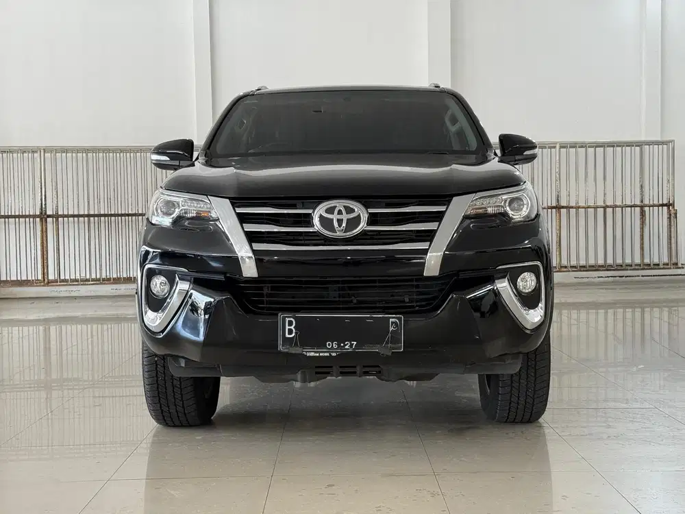Fortuner VRZ 4x2 Diesel AT 2017