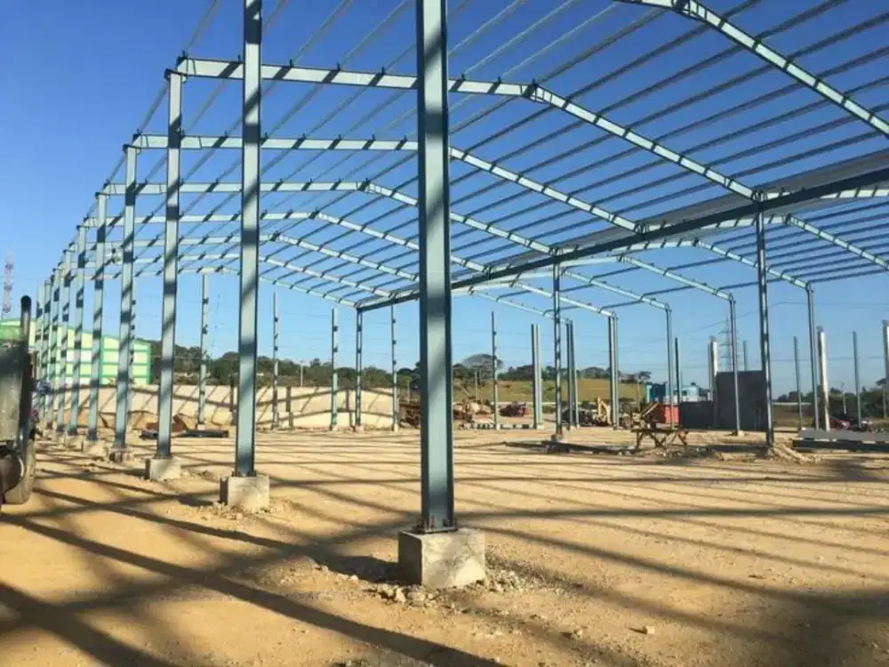 Kontruksi baja / Konstruksi WF / kontruksi rumah / konstruksi gudang