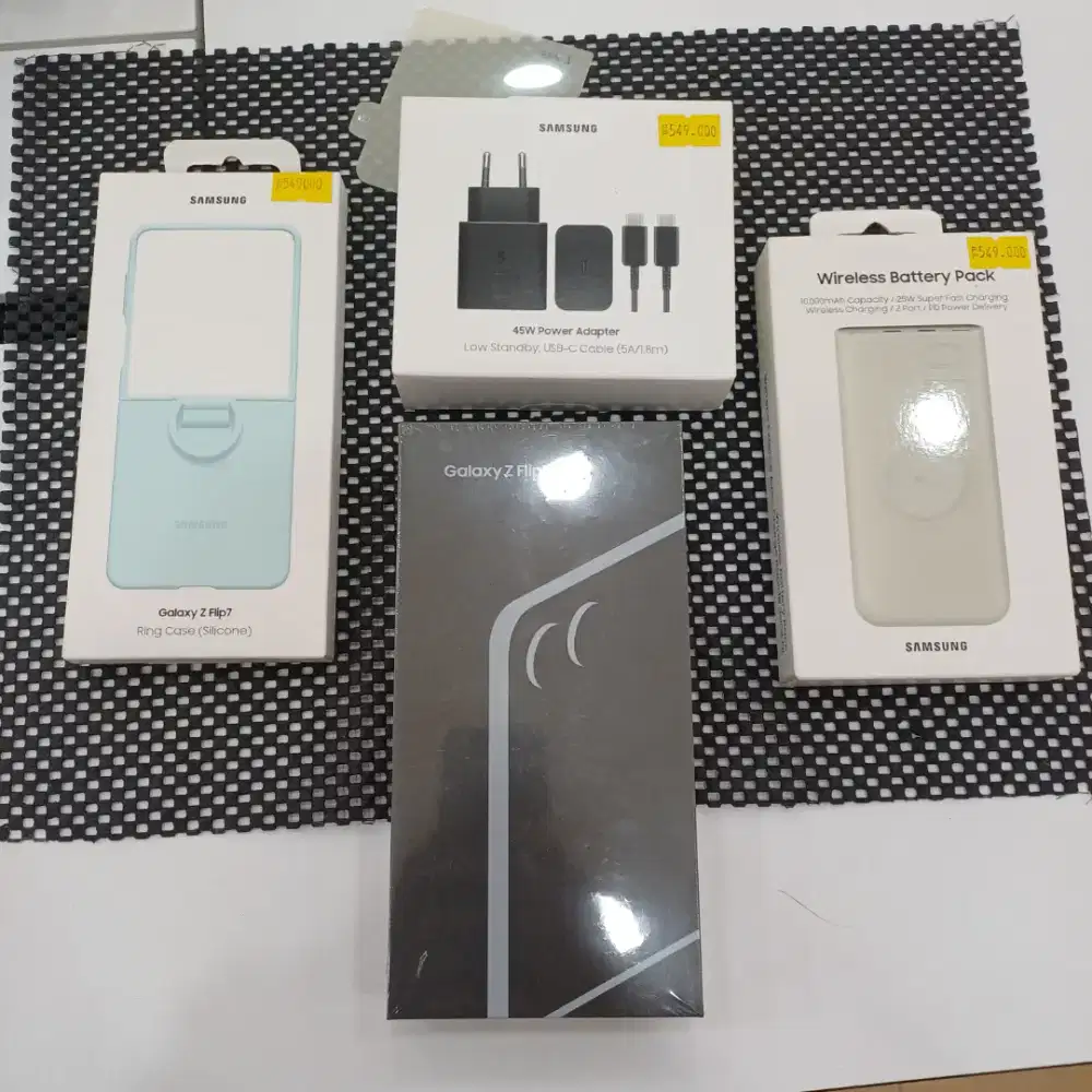 SAMSUNG GALAXY Z FLIP 7