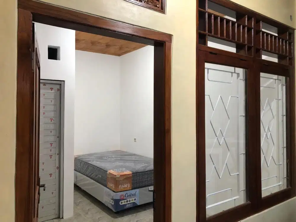 Kamar Kos Ukuran 3x4 Soringbed Wifi dan Almari