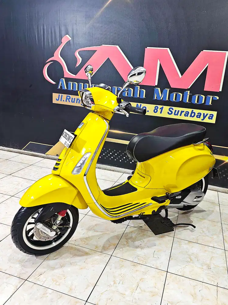 Sprint  abs scooter Modern Yellow Sole glossy .Anugerah motor rungkut