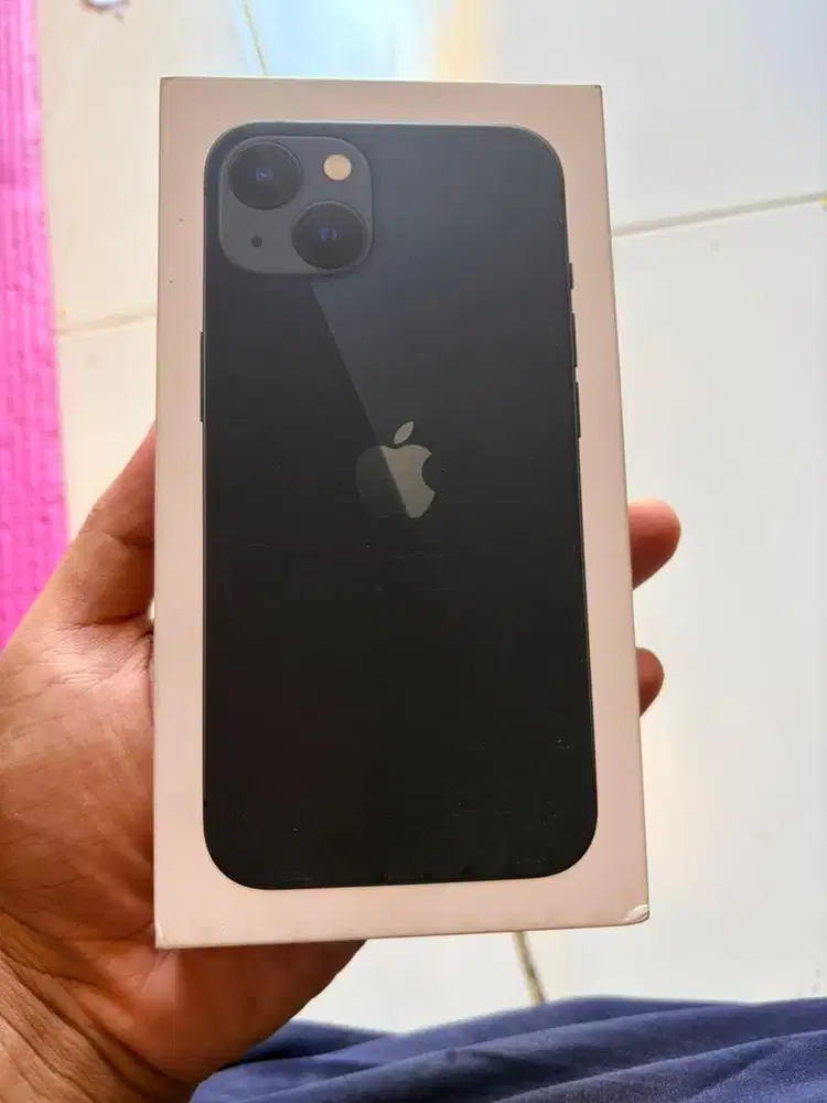 Iphone 13 basic new