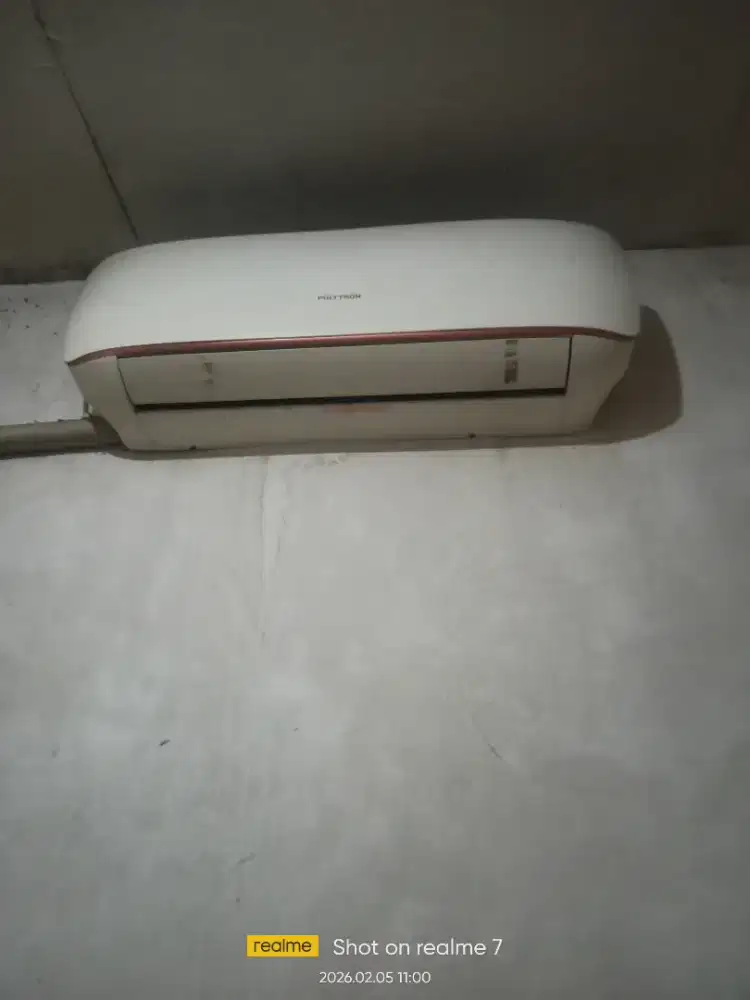 Jual AC bekas 2 PK merek Politron