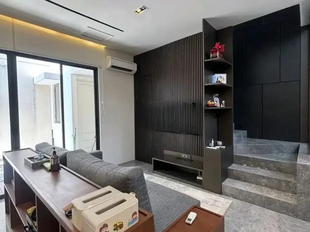 RUMAH ZIMBALI COSTA GRAND ISLAND PAKUWON CITY MINIMALIS