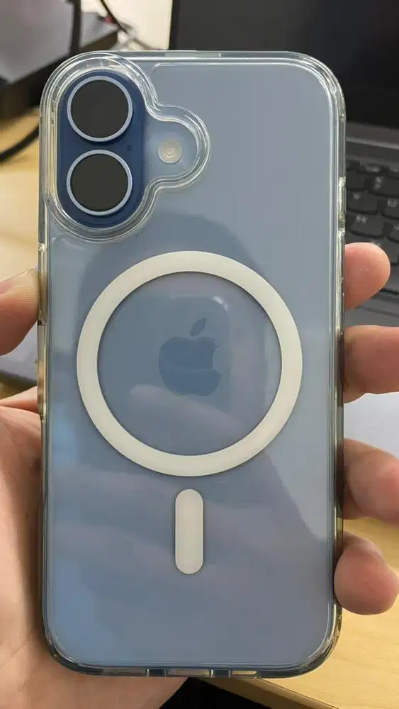 Iphone 17 Base model Blue 512 GB