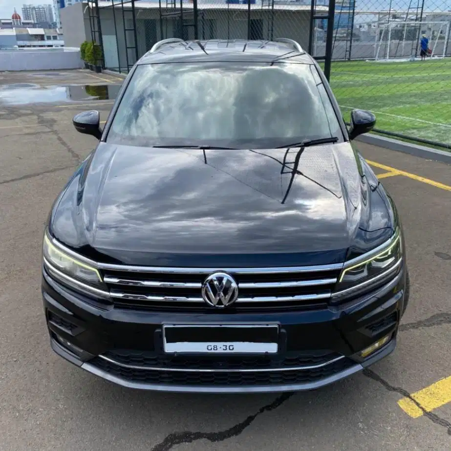 Volkswagen Tiguan Allspace 1.4 at Tahun 2021