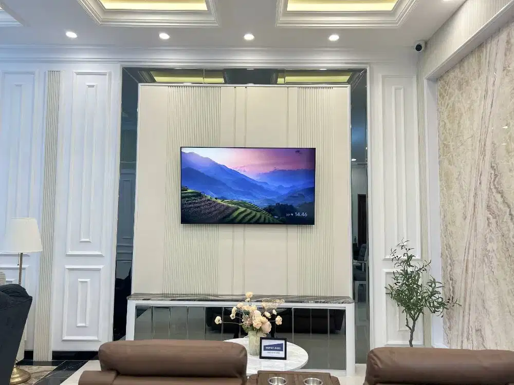 Timeless Modern Classic TV Backdrop