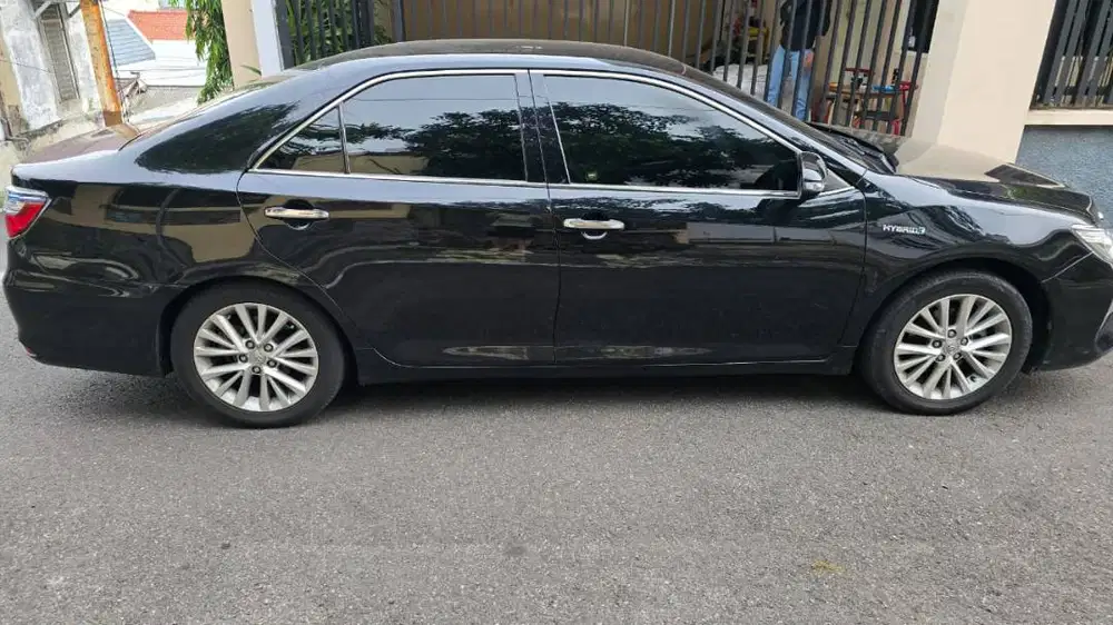 Dijual Cepat Harga Nego Toyota Camry 2018 Hybrid Kota Semarang