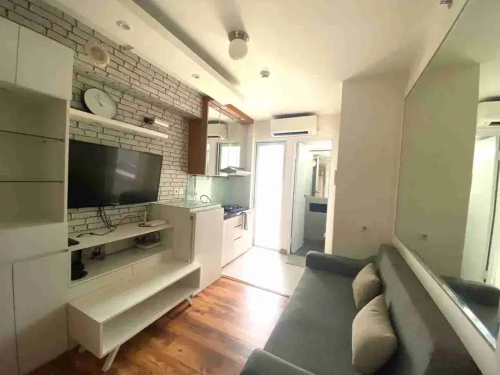 dijual BU apartemen Bassura 2 bedroom furnished lantai rendah (SHM)