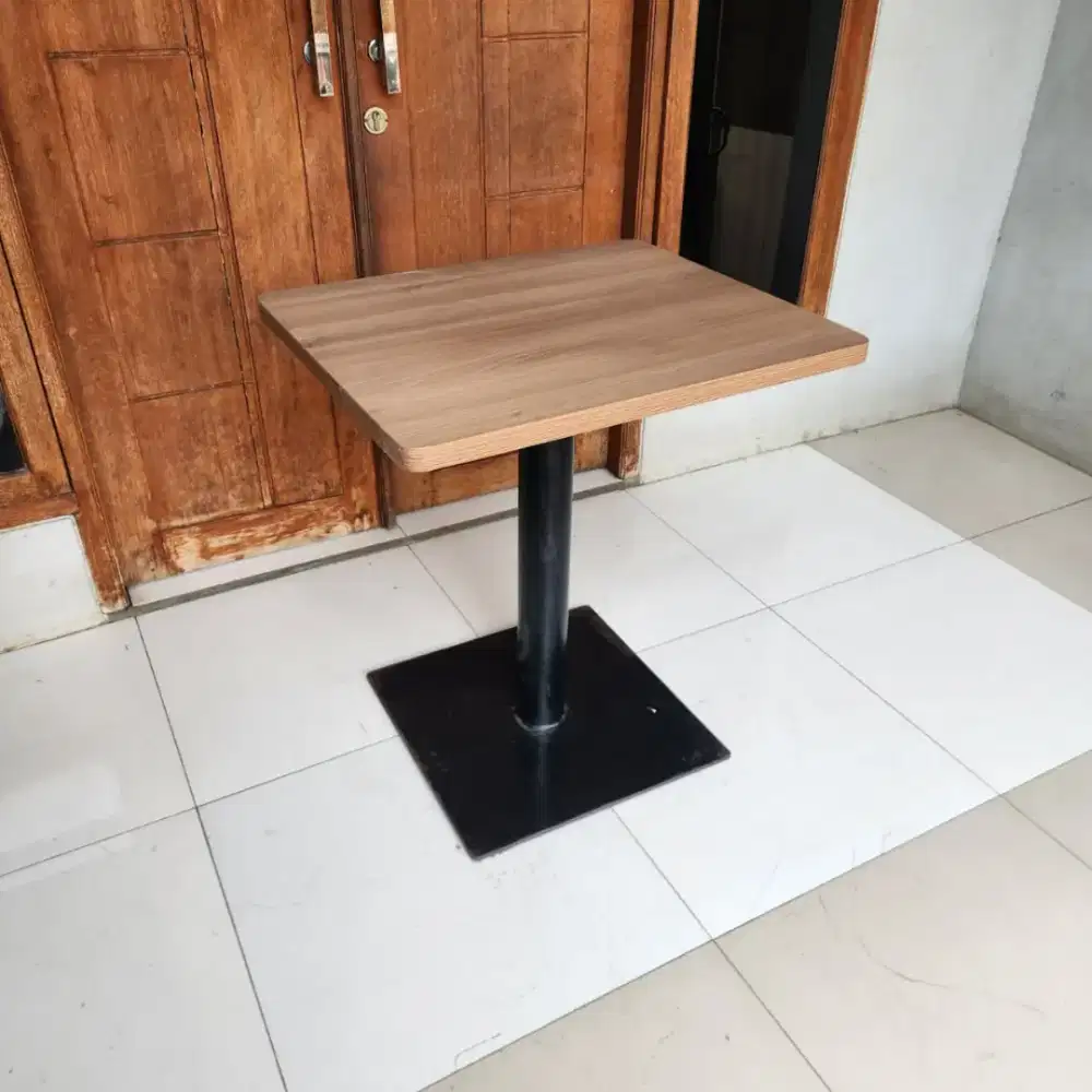 Meja ex Cafe - Meja ex Resto M2