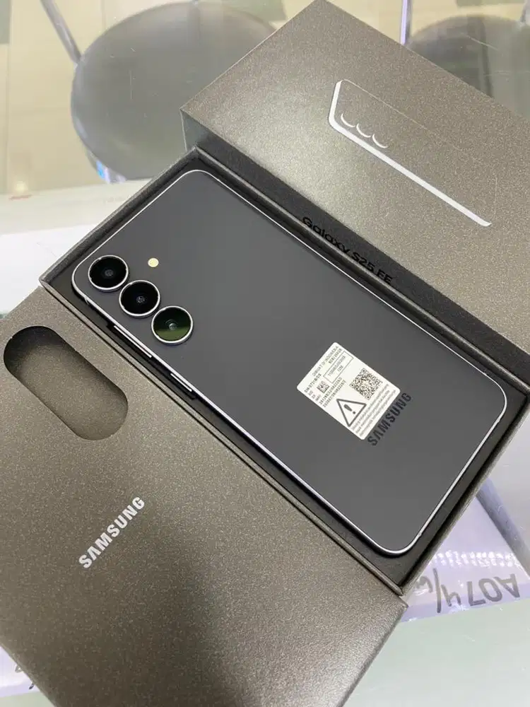 samsung s25 fe 8/256 fullset like new second