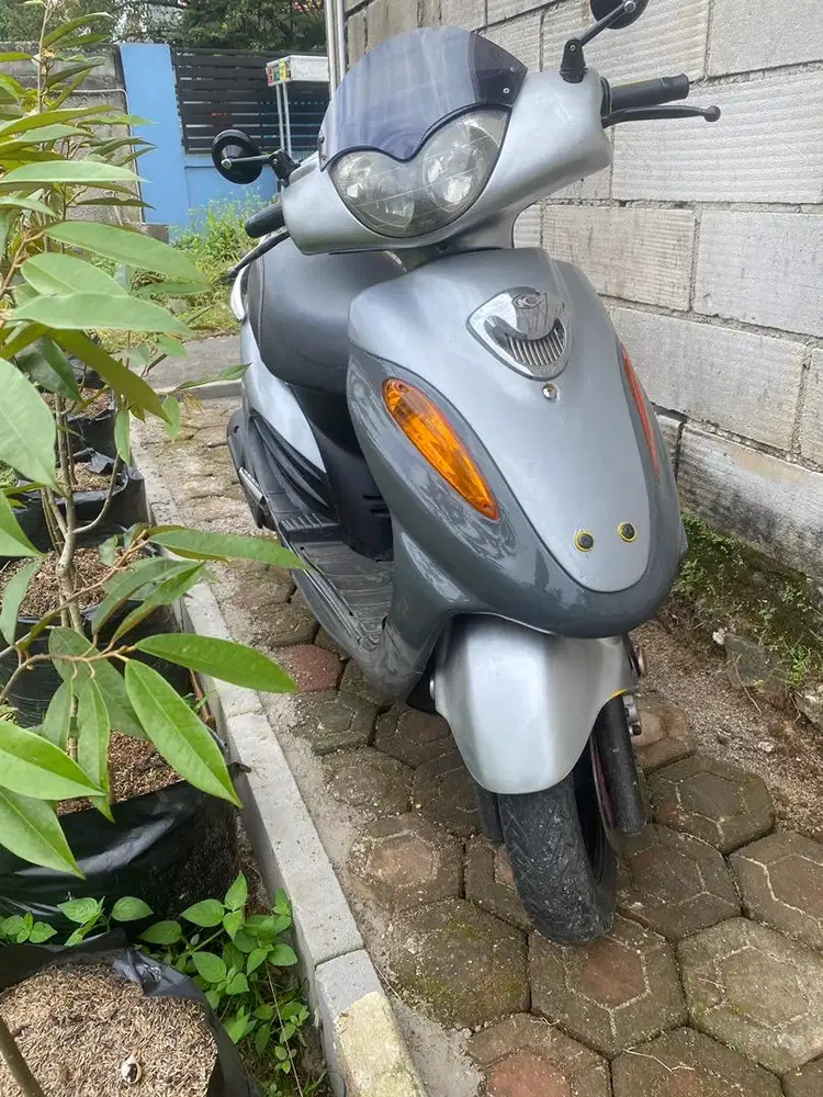 Kymco metica tusbol