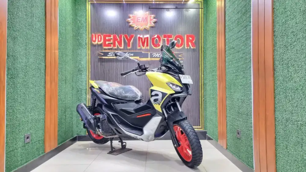 UD ENY MOTOR - Aprilia SR GT 200 thn 2022