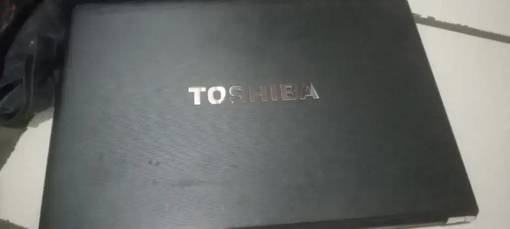 jual laptop Toshiba R840