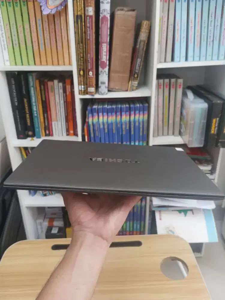 Toshiba Postage Z930 Slim Edition
Core i7 Ram 8GB SSad 256GB