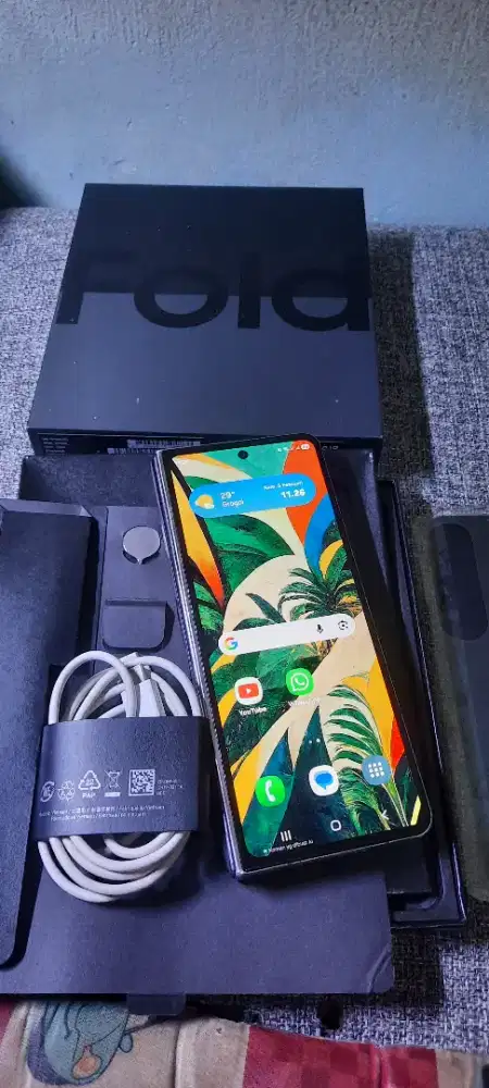 Samsung z fold 4 12/256 sein