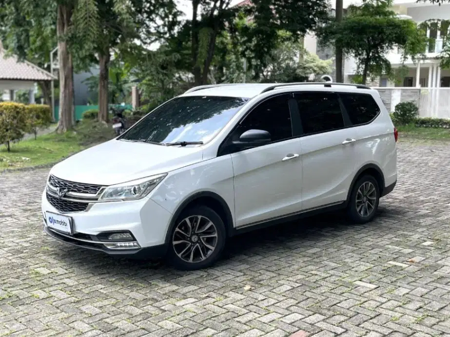 WULING CORTEZ 1.5 CT LUX MATIC 2020